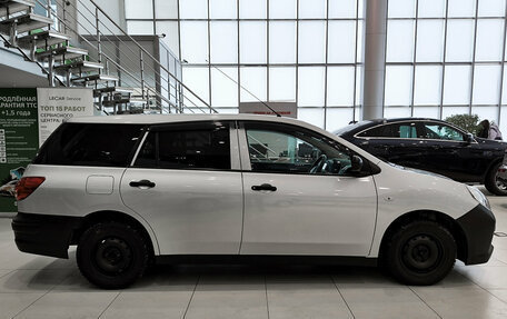 Nissan AD III, 2019 год, 850 000 рублей, 4 фотография