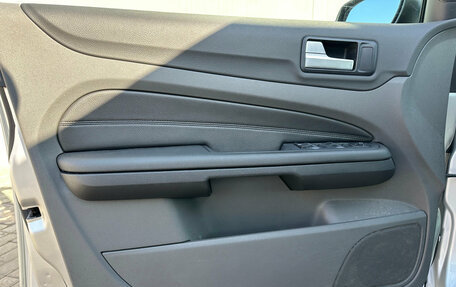 Ford Focus II рестайлинг, 2005 год, 570 000 рублей, 19 фотография