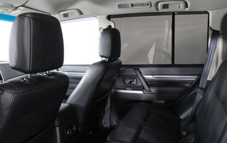 Mitsubishi Pajero IV, 2015 год, 2 499 000 рублей, 12 фотография