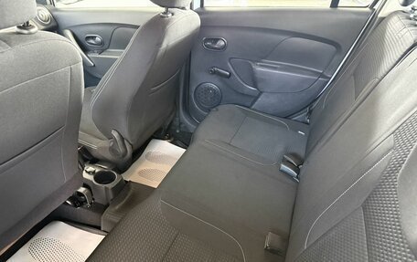 Renault Logan II, 2022 год, 820 000 рублей, 8 фотография