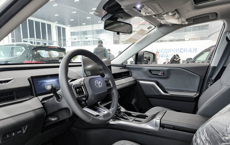 Toyota RAV4, 2025 год, 4 950 000 рублей, 16 фотография