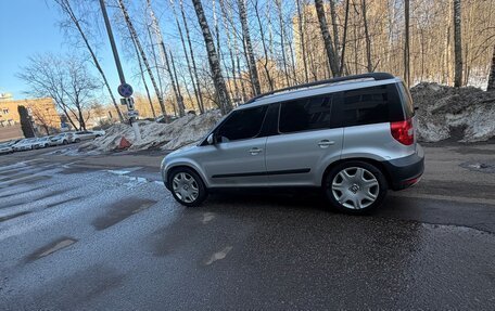 Skoda Yeti I рестайлинг, 2013 год, 1 020 000 рублей, 10 фотография