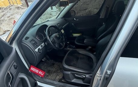 Skoda Yeti I рестайлинг, 2013 год, 1 020 000 рублей, 15 фотография