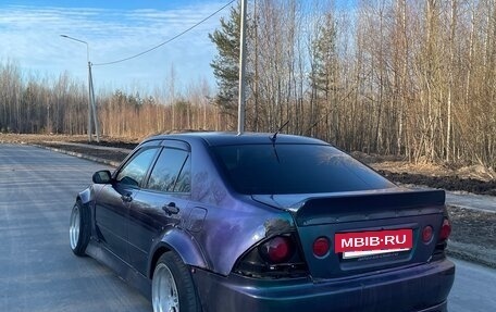 Toyota Altezza, 1998 год, 1 200 000 рублей, 4 фотография