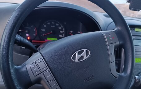 Hyundai Grand Starex Grand Starex I рестайлинг 2, 2016 год, 2 745 000 рублей, 8 фотография