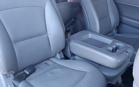 Hyundai Grand Starex Grand Starex I рестайлинг 2, 2016 год, 2 745 000 рублей, 11 фотография