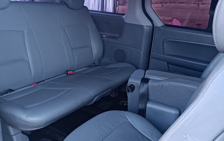 Hyundai Grand Starex Grand Starex I рестайлинг 2, 2016 год, 2 745 000 рублей, 12 фотография