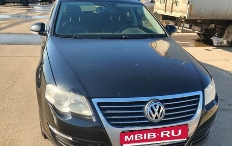Volkswagen Passat B6, 2007 год, 530 000 рублей, 2 фотография