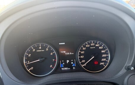 Mitsubishi Outlander III рестайлинг 3, 2018 год, 2 400 000 рублей, 11 фотография