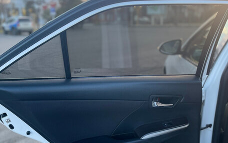 Toyota Camry, 2015 год, 1 950 000 рублей, 10 фотография