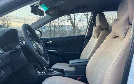 Toyota Camry, 2015 год, 1 950 000 рублей, 20 фотография