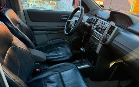 Nissan X-Trail, 2004 год, 700 000 рублей, 7 фотография