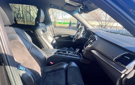 Volvo XC90 II рестайлинг, 2017 год, 3 150 000 рублей, 18 фотография