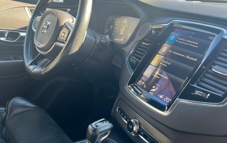 Volvo XC90 II рестайлинг, 2017 год, 3 150 000 рублей, 19 фотография