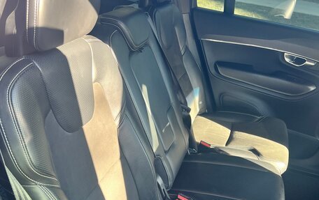 Volvo XC90 II рестайлинг, 2017 год, 3 150 000 рублей, 21 фотография