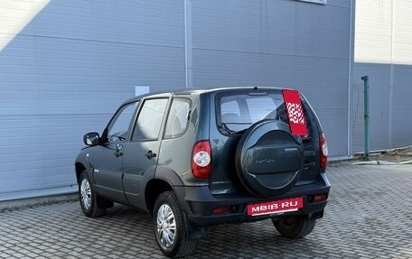 Chevrolet Niva I рестайлинг, 2011 год, 445 000 рублей, 6 фотография