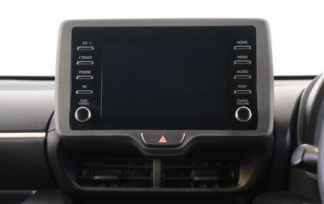 Toyota Yaris, 2021 год, 1 219 000 рублей, 14 фотография