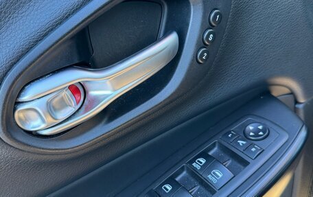 Jeep Cherokee, 2014 год, 1 550 000 рублей, 15 фотография