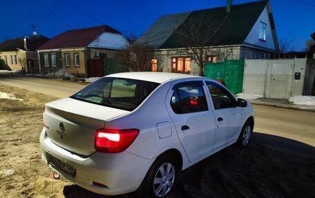 Renault Logan II, 2017 год, 600 000 рублей, 6 фотография