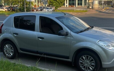 Renault Sandero I, 2012 год, 500 000 рублей, 2 фотография