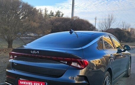 KIA K5, 2022 год, 2 800 000 рублей, 3 фотография