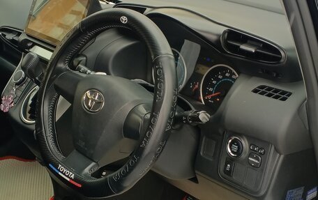 Toyota Wish II, 2009 год, 1 250 000 рублей, 9 фотография