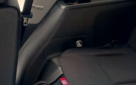 Toyota Wish II, 2009 год, 1 250 000 рублей, 22 фотография