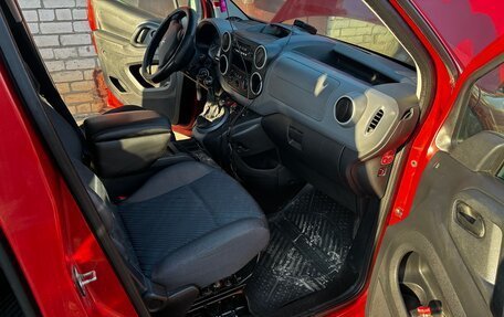 Peugeot Partner II рестайлинг 2, 2010 год, 605 000 рублей, 17 фотография