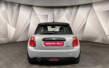MINI Hatch, 2019 год, 1 695 000 рублей, 4 фотография