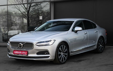 Volvo S90 II рестайлинг, 2021 год, 3 970 000 рублей, 1 фотография