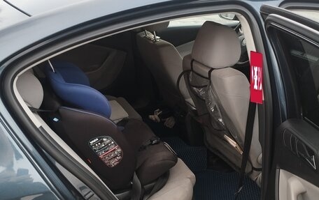 Volkswagen Passat B6, 2006 год, 650 000 рублей, 7 фотография