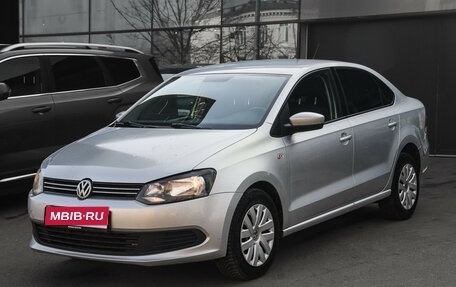 Volkswagen Polo VI (EU Market), 2015 год, 1 100 000 рублей, 1 фотография