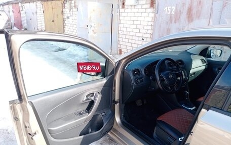 Volkswagen Polo VI (EU Market), 2016 год, 1 000 000 рублей, 11 фотография