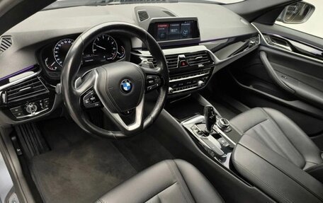 BMW 5 серия, 2018 год, 3 250 000 рублей, 9 фотография