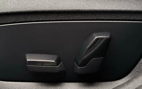 BMW 5 серия, 2018 год, 3 250 000 рублей, 17 фотография