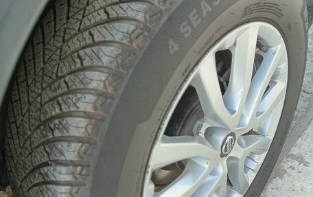 Nissan Rogue II, 2017 год, 1 400 000 рублей, 2 фотография