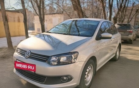 Volkswagen Polo VI (EU Market), 2011 год, 879 000 рублей, 3 фотография