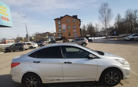 Hyundai Solaris II рестайлинг, 2011 год, 499 000 рублей, 3 фотография