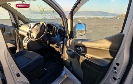 Nissan NV200, 2017 год, 1 700 000 рублей, 19 фотография