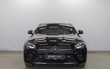 Mercedes-Benz E-Класс, 2022 год, 6 300 000 рублей, 2 фотография