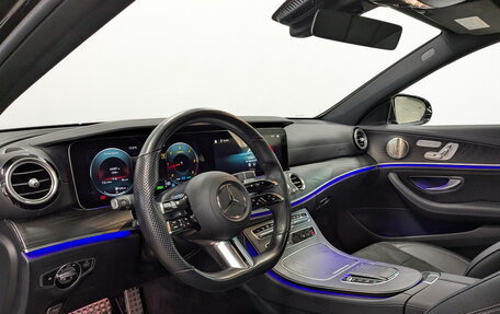 Mercedes-Benz E-Класс, 2022 год, 6 300 000 рублей, 14 фотография