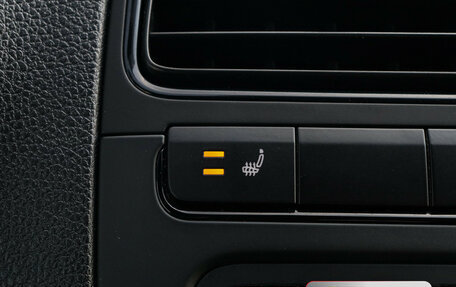 Volkswagen Polo VI (EU Market), 2015 год, 1 100 000 рублей, 14 фотография