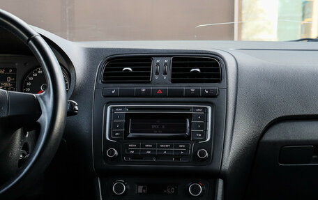 Volkswagen Polo VI (EU Market), 2015 год, 1 100 000 рублей, 10 фотография