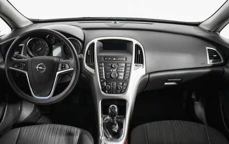 Opel Astra J, 2011 год, 629 000 рублей, 13 фотография