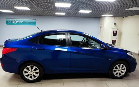 Hyundai Solaris II рестайлинг, 2011 год, 890 000 рублей, 4 фотография