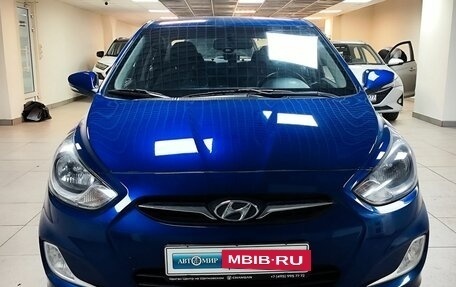 Hyundai Solaris II рестайлинг, 2011 год, 890 000 рублей, 2 фотография