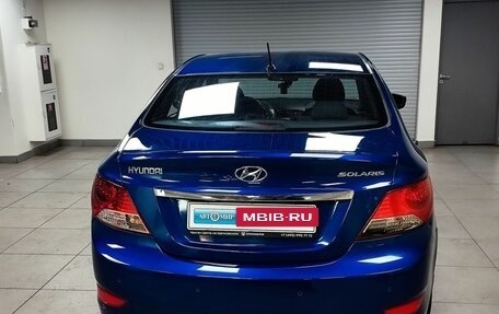 Hyundai Solaris II рестайлинг, 2011 год, 890 000 рублей, 6 фотография