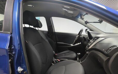 Hyundai Solaris II рестайлинг, 2011 год, 890 000 рублей, 13 фотография