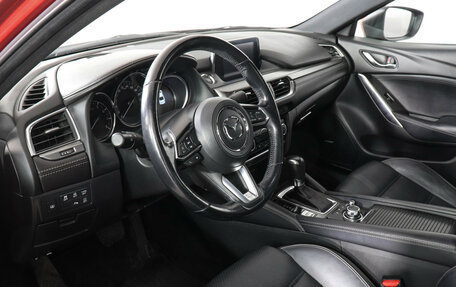 Mazda 6, 2017 год, 2 300 000 рублей, 9 фотография