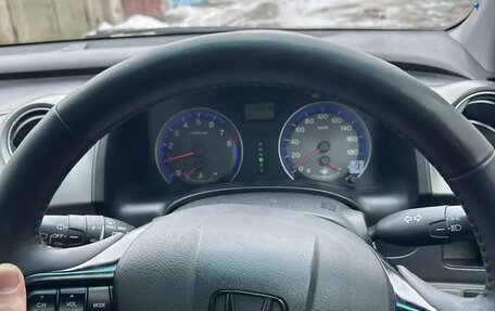 Honda Stream II, 2010 год, 865 000 рублей, 2 фотография